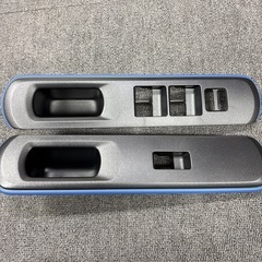 トヨタアクアリアスポイラー　室内パーツ　の画像