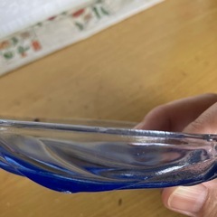ガラス　皿の画像
