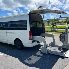 ハイエース　ワイド　ロング　車椅子移動車の画像