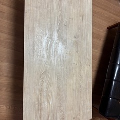  ソファ　
テーブル の画像