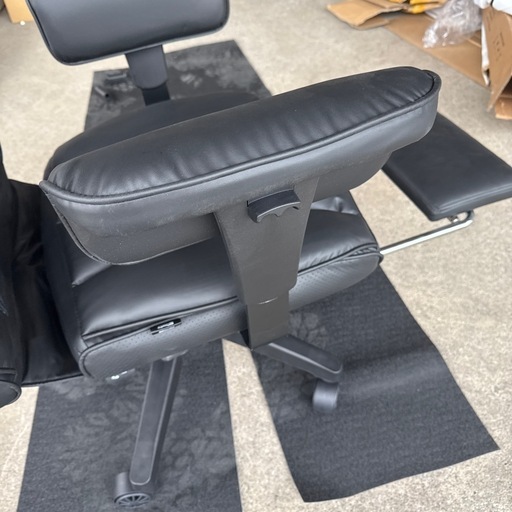未使用品　puレザー 　オフィスチェア　社長椅子