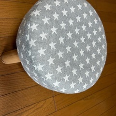 【お取引中】ミニ椅子　星柄グレー色の画像
