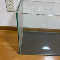 決まりました★水槽★幅60cm奥行30cmcm高さ36cmの画像