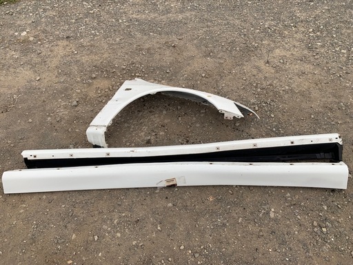 三菱　ランサーエボリューション　９　純正パーツ