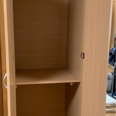 明日捨てたいのでお早めに！洋服タンスの画像
