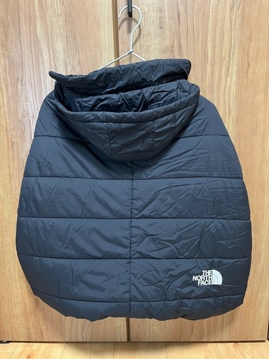 ノースフェイス　ベビーブランケット　抱っこひも取り付け