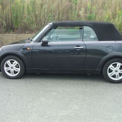 ミニカブリオレ　mini　オープン　低走行　41,000KM　MT車　5速　車検　9年6月　埼玉県越谷　乗って帰れますの画像