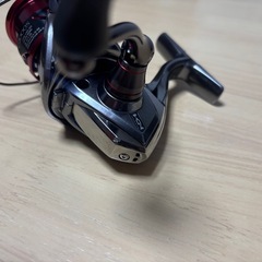 SHIMANO STRADIC C14+ C2000HGS スピニングリール
の画像