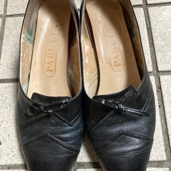 近々処分します、黒革パンプス　冠婚葬祭にもの画像