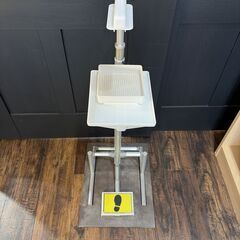 美品 足踏み式消毒液スタンド 消毒液 スタンド アルコール ポンプスタンド１列型の画像