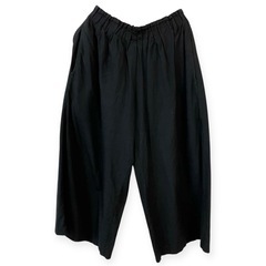 ブラック パンツ ガウチョ ゆったりの画像