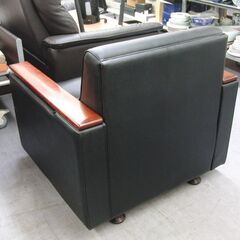 一人掛けソファ 幅75×奥行72×高さ71cm 合皮 ひじ掛け付き パーソナルチェア 札幌 手稲の画像