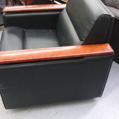 一人掛けソファ 幅75×奥行72×高さ71cm 合皮 ひじ掛け付き パーソナルチェア 札幌 手稲の画像