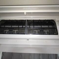 美品!! パナソニック内部クリーン機能付きエアコン　8畳用の画像