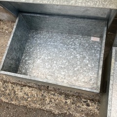 ブリキの収納箱/金属製工具箱用などにの画像