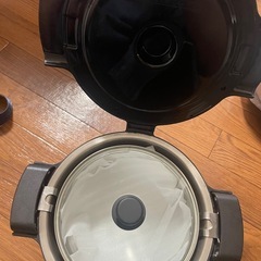 保温調理鍋の画像