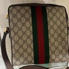 グッチショルダーバッグの画像