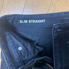 黒デニムの画像