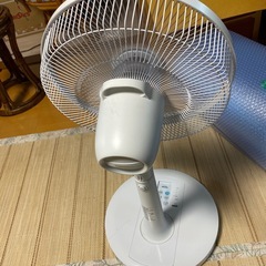 美品　中古　扇風機　動作確認済　ホワイト　の画像