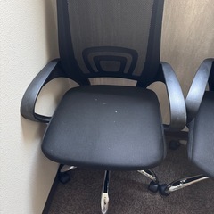 オフィスチェア
の画像