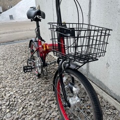 折りたたみ自転車の画像