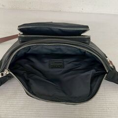 【LOEWE】 ロエベ  Puffy Bumb パフィー バムバッグ ボディバッグ レザー ブラック ウエストポーチ メンズ A0585の画像