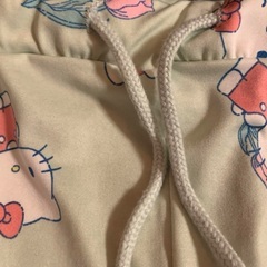 【新品】　サンリオ　キティちゃん　ハーフパンツ　ステテコ　部屋着　ルームウェアLの画像