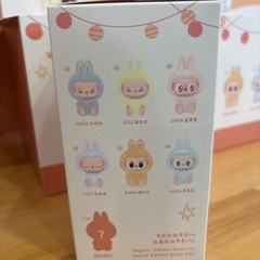 ポップマート LABUBU ハブアシートの画像
