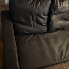 黒革レザーソファー（3人掛け）の画像
