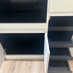 ジモティー割引🏷️【ジャングルジャングル 岸和田和泉インター店】 レンジ台 ホワイト 和泉市 堺市 泉大津市 高石市 泉北郡熊取町の画像
