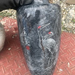 彫刻花瓶 石材製の画像