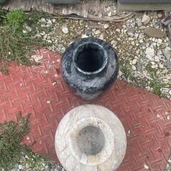 彫刻花瓶 石材製の画像