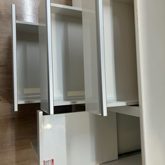 ジモティー割引🏷️【ジャングルジャングル 岸和田和泉インター店】 システムキッチン ホワイト 和泉市 堺市 岸和田市 泉大津市 高石市 泉北郡熊取町の画像