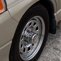 デイトナメッキ　　16インチ　215/65r16
の画像
