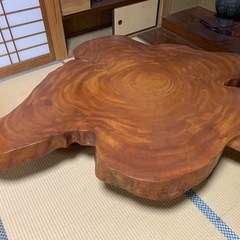 値下げします❣️　欅　一枚板のテーブルの画像
