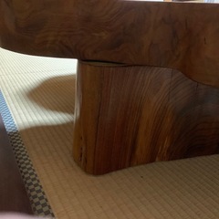 値下げします❣️　欅　一枚板のテーブルの画像