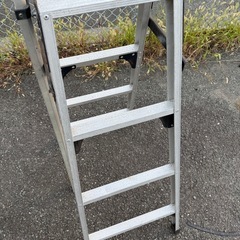 アルミ製脚立 約240cm 折りたたみ式 はしごの画像