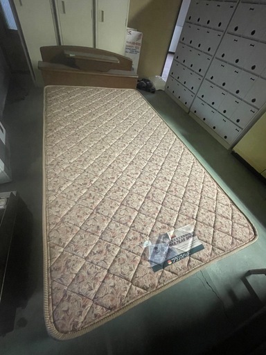 フランスベット　シングル　収納付