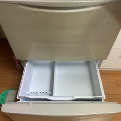⭐︎無料⭐︎三菱冷凍冷蔵庫370リットルの画像