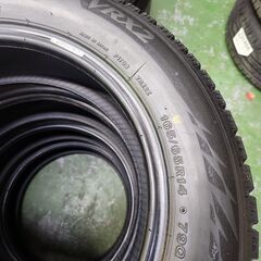 165/65R14　スタッドレスタイヤ４本セット　ブリジストンVRX2　2018年製の画像