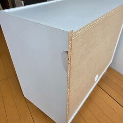 未使用訳あり 幅80 奥行39 高さ68.5 キャビネット 収納棚 リビング 収納 棚 ラック 扉付き リビングボード ローボード 北欧 シンプルの画像
