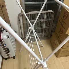 物干しラックの画像