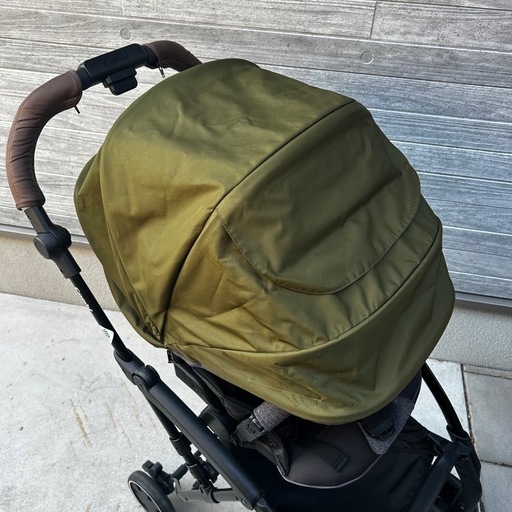 combi　ベビーカー A型 両対面式 ラベリタ エッグショックAL