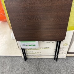 🉐LINE会員限定スペシャル価格🉐【折りたたみテーブル】700円　18-141の画像