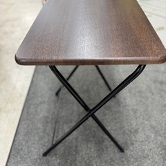 🉐LINE会員限定スペシャル価格🉐【折りたたみテーブル】700円　18-141の画像