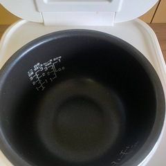 Haier マイコンジャー炊飯器  JJ-M31Aの画像
