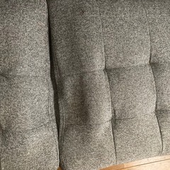 ソファー　グレーの画像