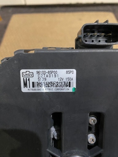 ワゴンRスティングレーMH44S オルタネーター