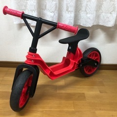 キッズバイク　ストライダーの画像