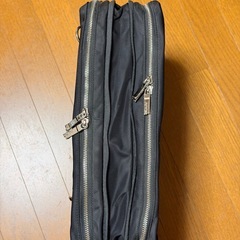 KINGZZ ビジネスバッグの画像
